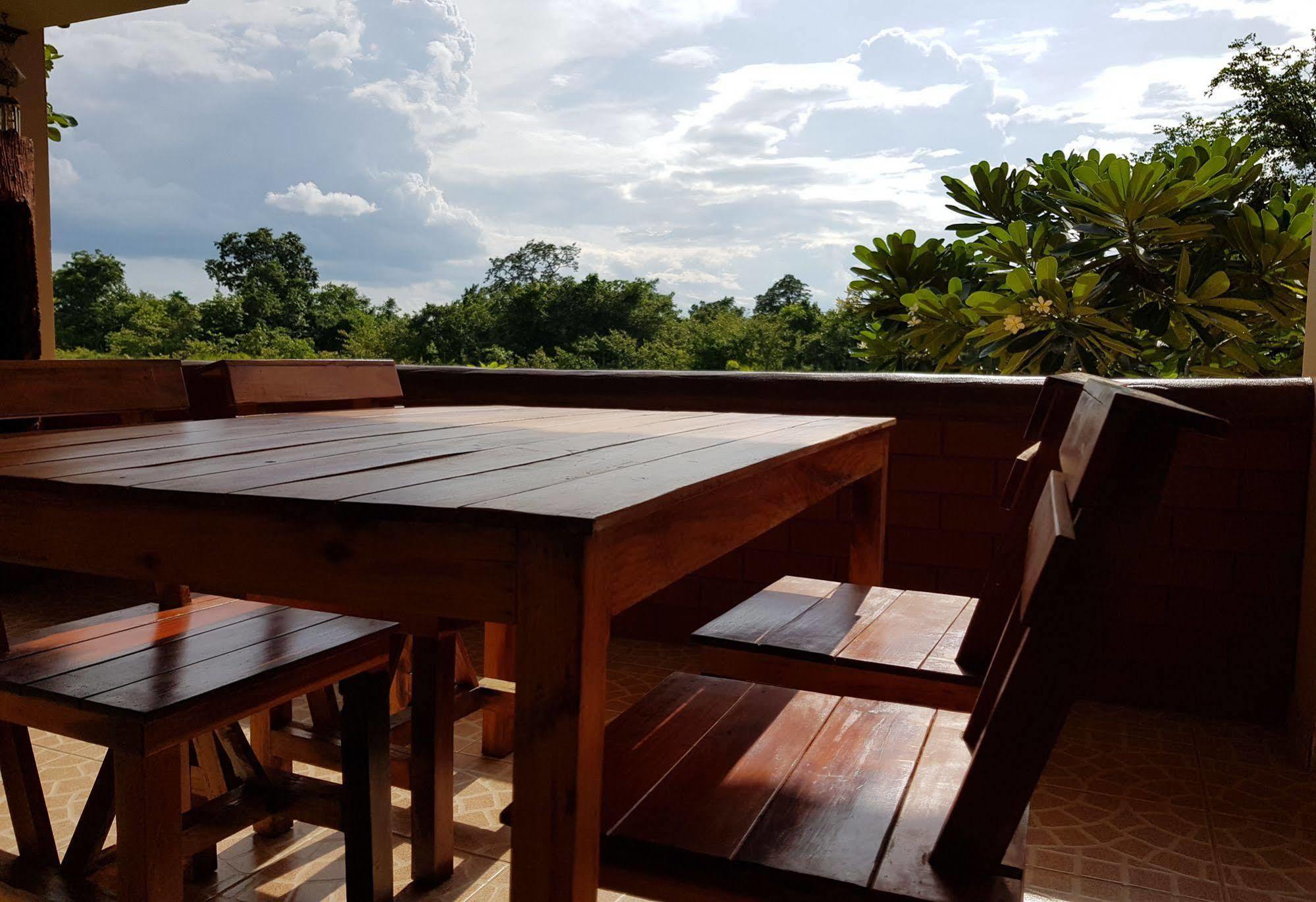 Changthai Comfort Guest House Udon Thani Exterior foto
